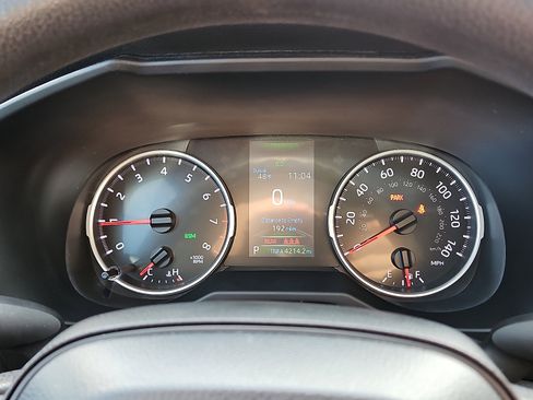 Used 2022 Toyota RAV4 XLE image 18