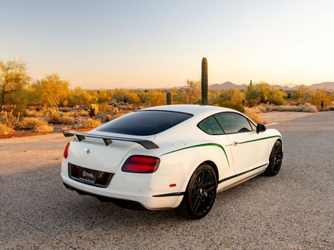 Used 2015 Bentley Continental GT3-R AWD/4WD image 28