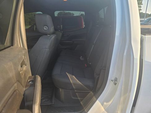 Used 2024 Chevrolet Colorado Trail Boss w/ Advanced Trailering Package AWD/4WD image 8