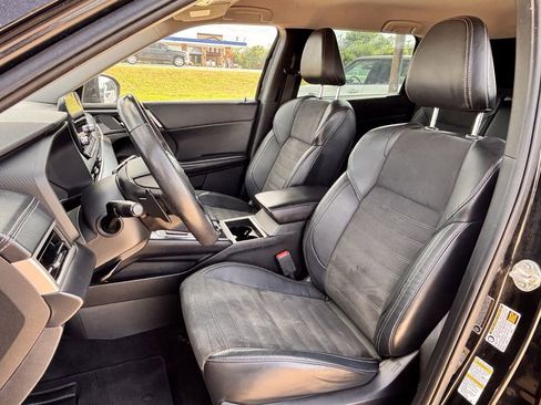 Used 2023 Mitsubishi Outlander SE FWD image 19