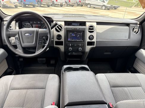Used 2011 Ford F150 XLT w/ XLT Convenience Pkg RWD image 6