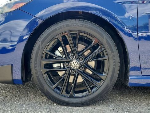 Used 2025 Toyota Camry SE FWD image 6