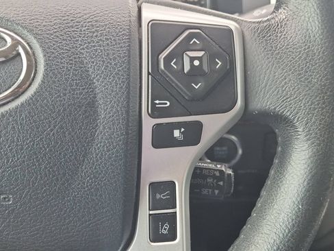 Used 2020 Toyota Tundra Limited w/ Limited Premium Package RWD image 25