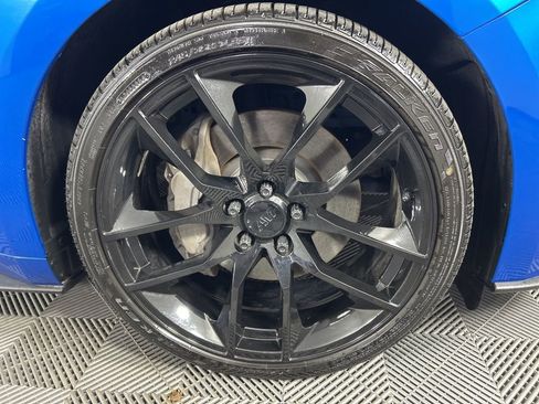 Used 2019 Ford Mustang GT RWD image 9
