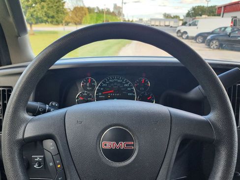 Used 2023 GMC Savana 2500 w/ Driver Convenience Package image 29