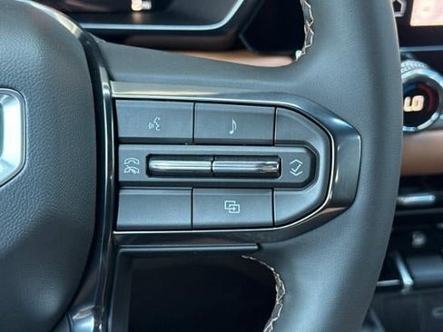 New 2026 GMC Canyon AT4 AWD/4WD image 27