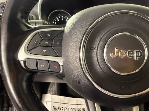 Used 2021 Jeep Compass Limited AWD/4WD image 30