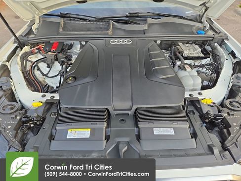 Used 2022 Audi Q7 2.0T Premium image 41