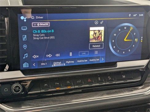 Certified 2022 Chevrolet Silverado 1500 LTZ w/ Technology Package image 19