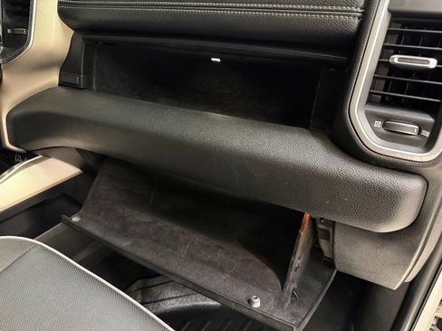 Used 2019 RAM 3500 Laramie image 34