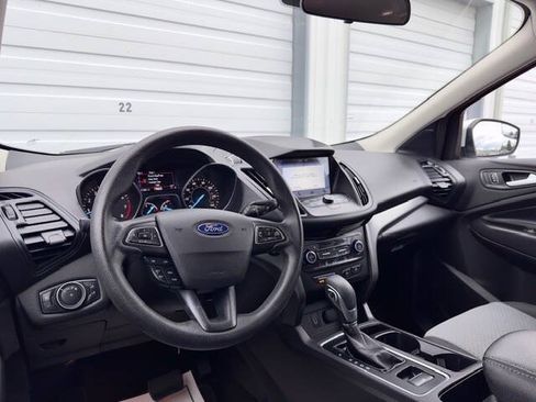 Used 2019 Ford Escape SE AWD/4WD image 12