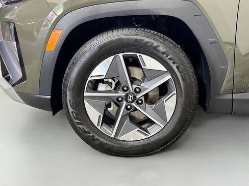 Used 2025 Hyundai Tucson SEL FWD image 14