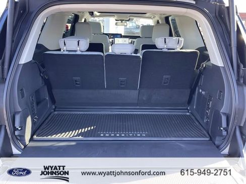 New 2025 Ford Expedition Platinum w/ Platinum Ultimate Package image 12