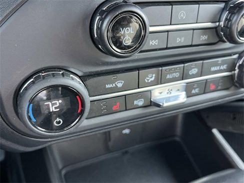 Used 2023 Ford Bronco Big Bend image 32