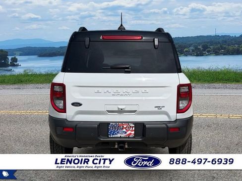 Used 2025 Ford Bronco Sport Badlands AWD/4WD image 4