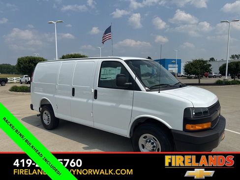New 2025 Chevrolet Express 2500 Work Van w/ Driver Convenience Package image 7