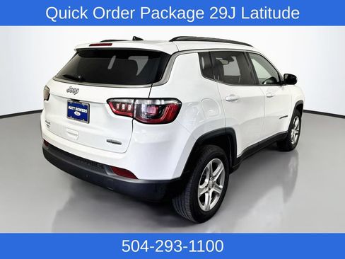 Used 2024 Jeep Compass Latitude AWD/4WD image 7