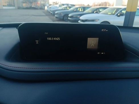 Used 2024 MAZDA CX-30 AWD 2.5 S w/ Preferred Package image 16