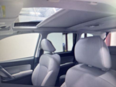 Used 2017 Subaru Forester 2.5i Limited AWD/4WD image 4