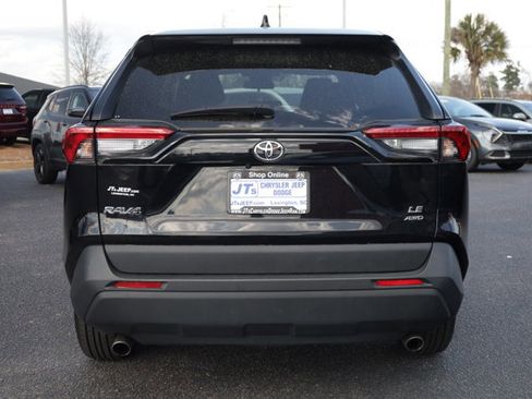 Used 2024 Toyota RAV4 LE image 4