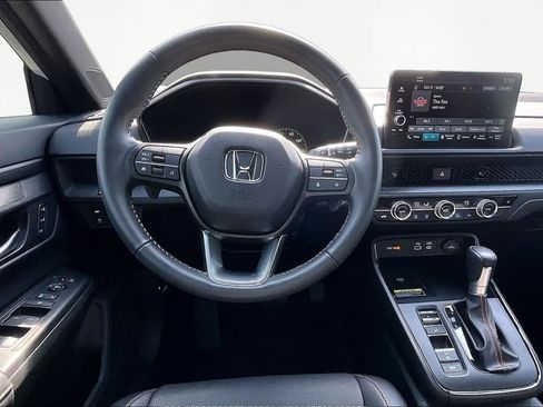 Used 2024 Honda CR-V Sport-L image 9