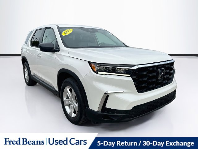 Certified 2023 Honda Pilot LX image 1