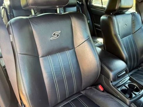 Used 2020 Chrysler 300 S RWD image 19