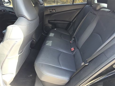 Certified 2022 Toyota Prius L Eco image 22