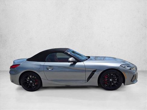 Used 2023 BMW Z4 M40i w/ Premium Package RWD image 4