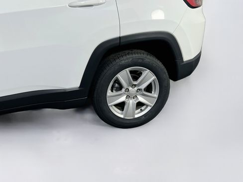 Used 2022 Jeep Compass Latitude AWD/4WD image 28