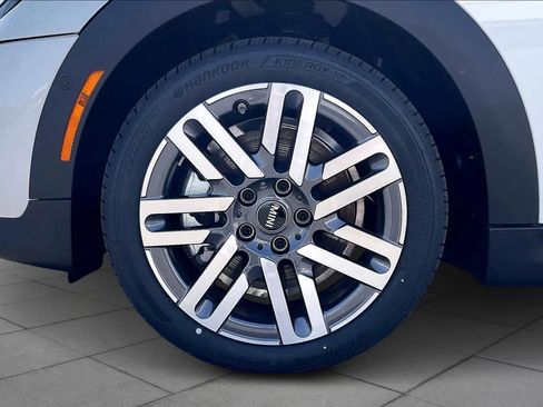 New 2026 MINI Cooper 2-Door Hardtop FWD image 11