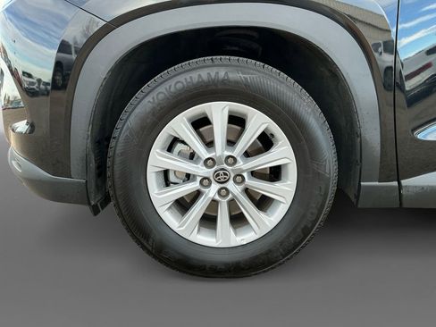 Used 2024 Toyota Grand Highlander XLE image 14