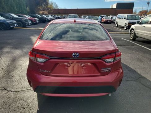 Used 2020 Toyota Corolla LE image 6