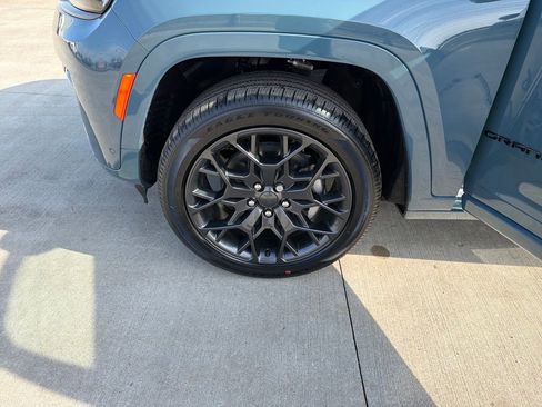 New 2026 Jeep Grand Cherokee L Summit image 28