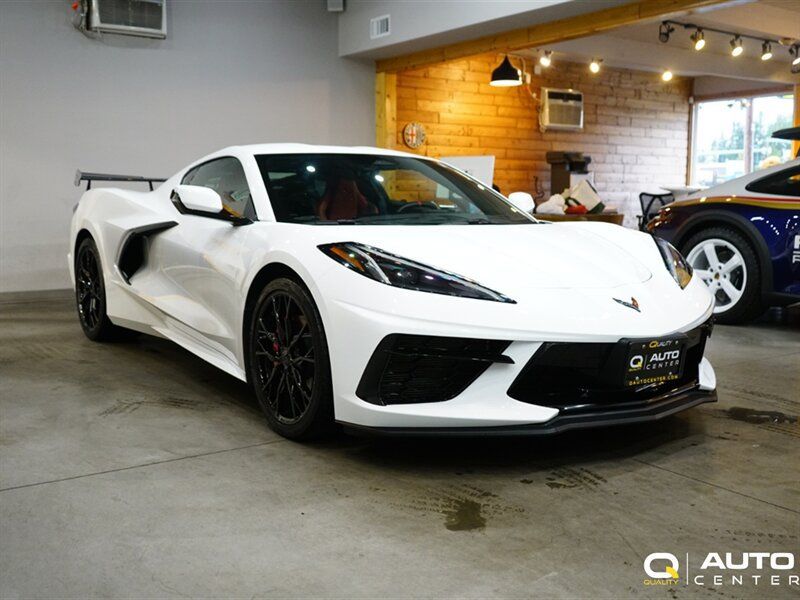 Used 2026 Chevrolet Corvette Stingray Coupe w/ 1LT RWD image 3