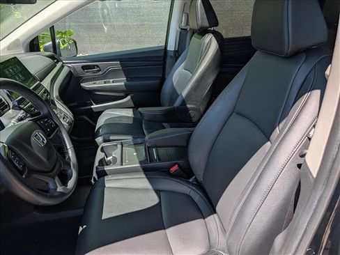 Used 2025 Honda Odyssey EX-L image 29