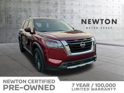 Used 2025 Nissan Pathfinder SL w/ SL Premium Package
