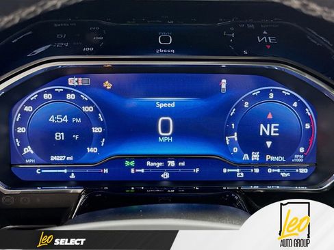 Used 2024 Chevrolet Silverado 2500 High Country w/ High Country Premium Package AWD/4WD image 15