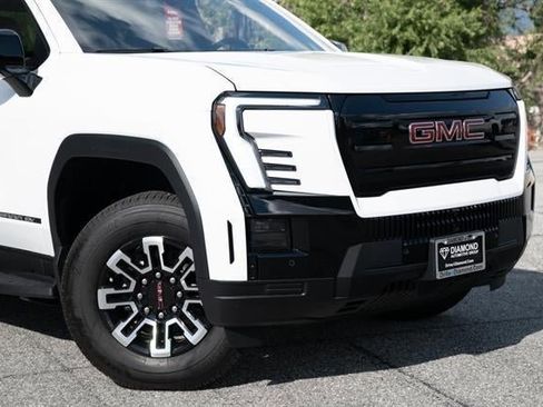 New 2026 GMC Sierra EV Elevation image 18