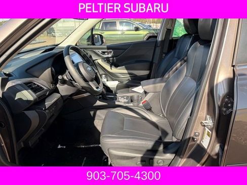 Used 2023 Subaru Forester Limited image 6