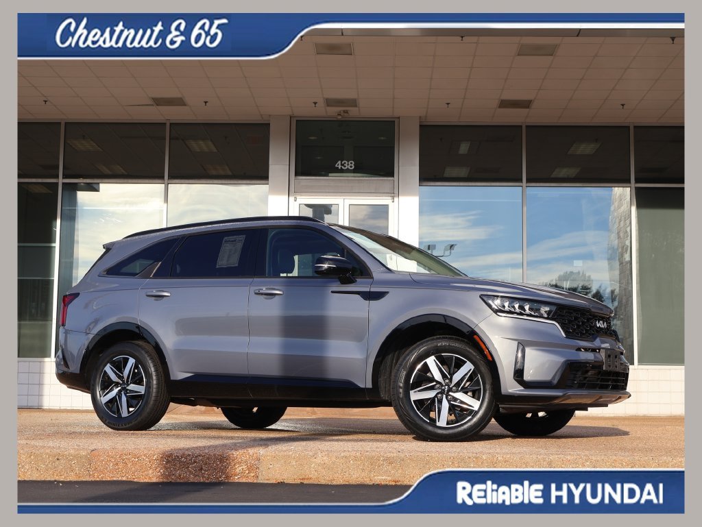 Used 2023 Kia Sorento S w/ Panoramic Sunroof Package FWD image 1