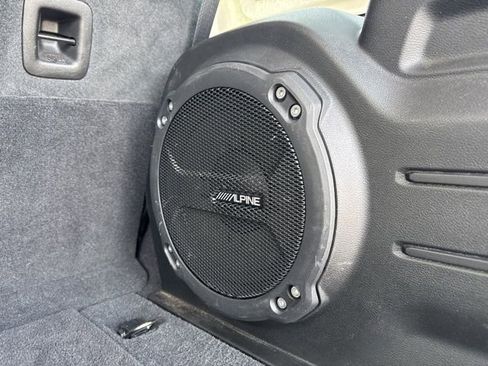 Used 2021 Jeep Wrangler Unlimited Rubicon w/ Trailer Tow Package image 14