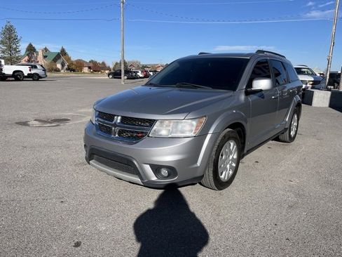 Used 2018 Dodge Journey SXT w/ Connectivity Group image 5