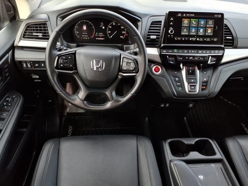 Used 2025 Honda Odyssey EX-L image 18