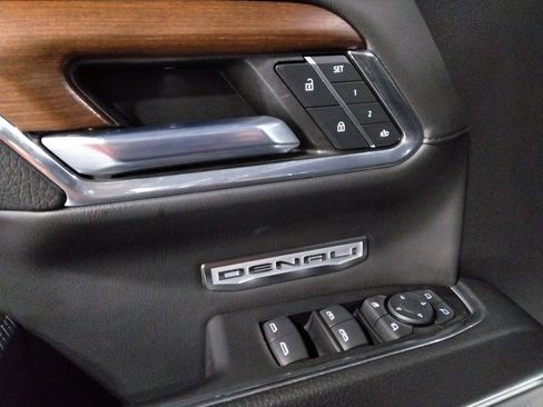 Used 2023 GMC Sierra 1500 Denali image 29