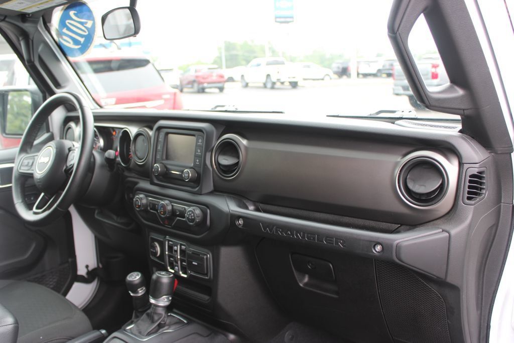Used 2019 Jeep Wrangler Unlimited Sport S AWD/4WD image 29
