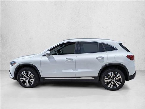 New 2026 Mercedes-Benz GLA 250 image 5