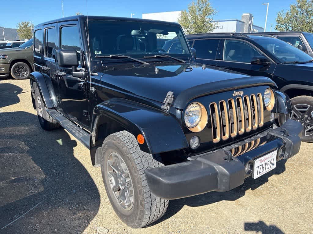 Used 2014 Jeep Wrangler Unlimited Sahara AWD/4WD image 3