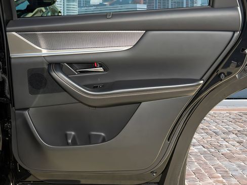 New 2026 MAZDA CX-90 3.3 Turbo w/ Preferred Package AWD/4WD image 16