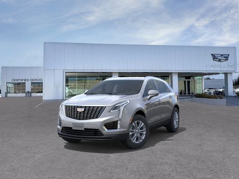 New 2026 Cadillac XT5 Luxury image 9